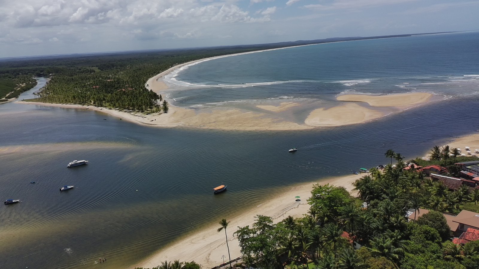 Terreno à venda em Boipeba, Bahia, Brasil 100.000m²