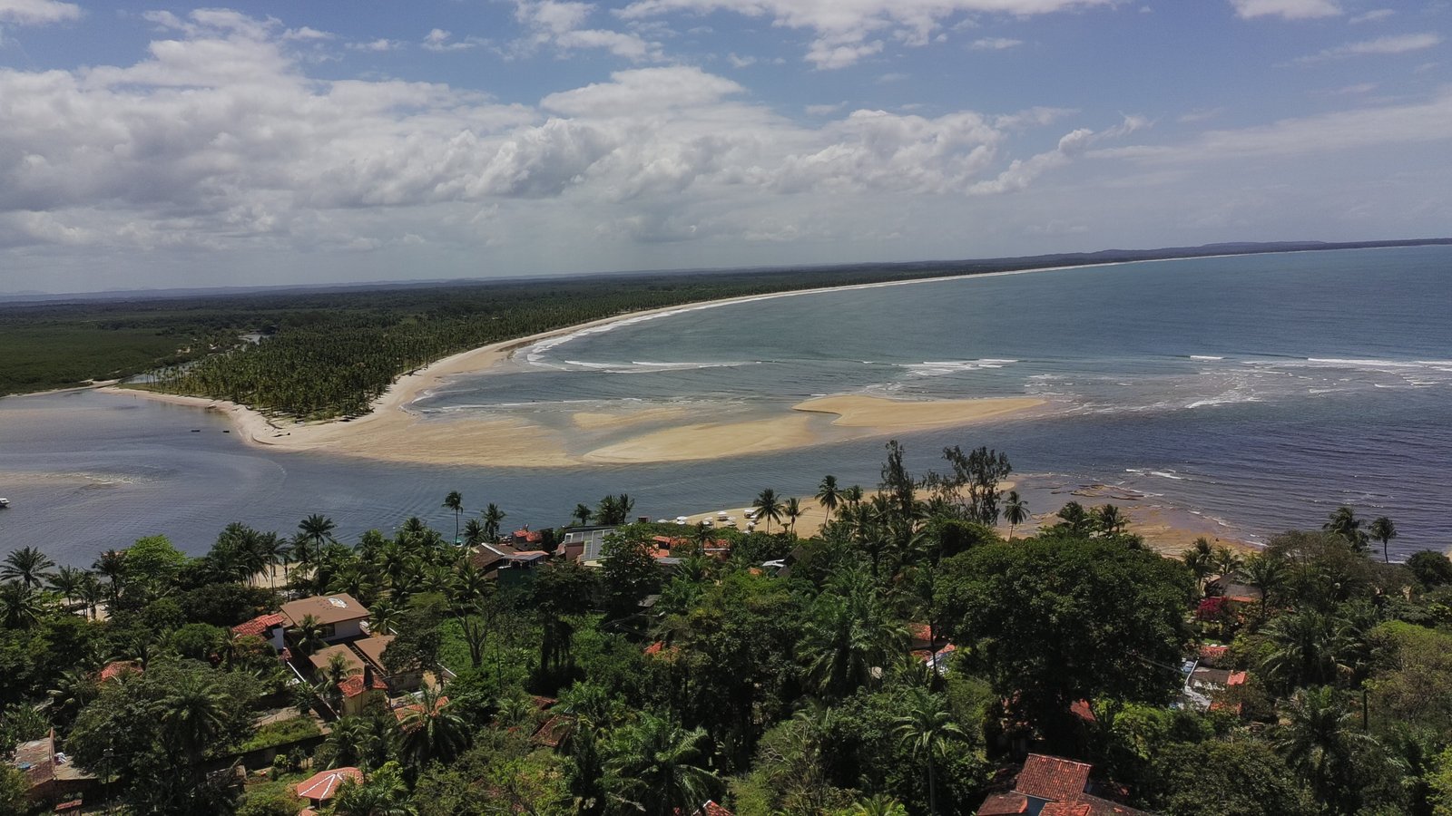 Terreno à venda em Boipeba, Bahia, Brasil 100.000m²