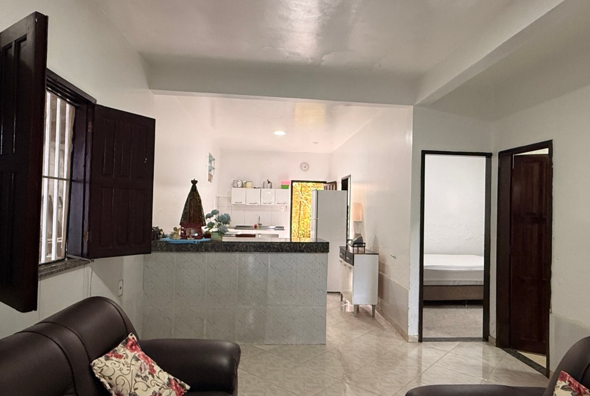 Casa à venda na praia de Guaibim, 5 quartos, 01 km do mar