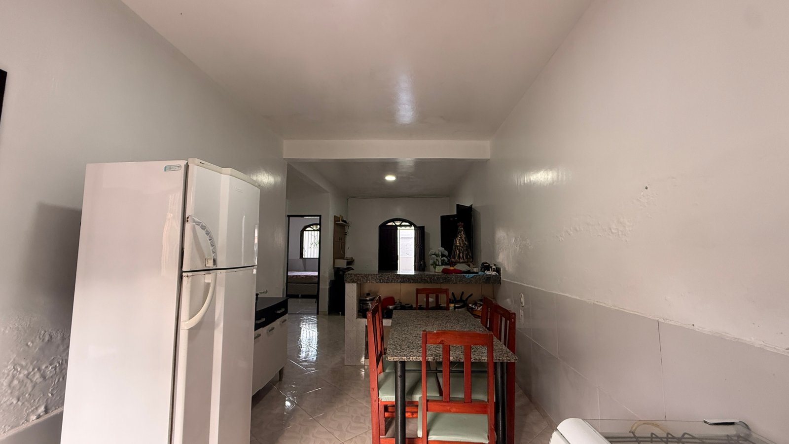 Casa à venda na praia de Guaibim, 5 quartos, 01 km do mar