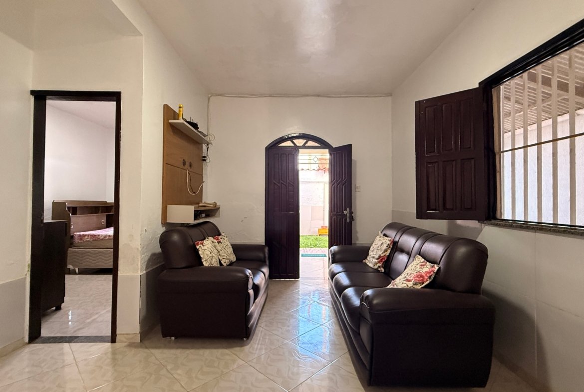 Casa à venda na praia de Guaibim, 5 quartos, 01 km do mar