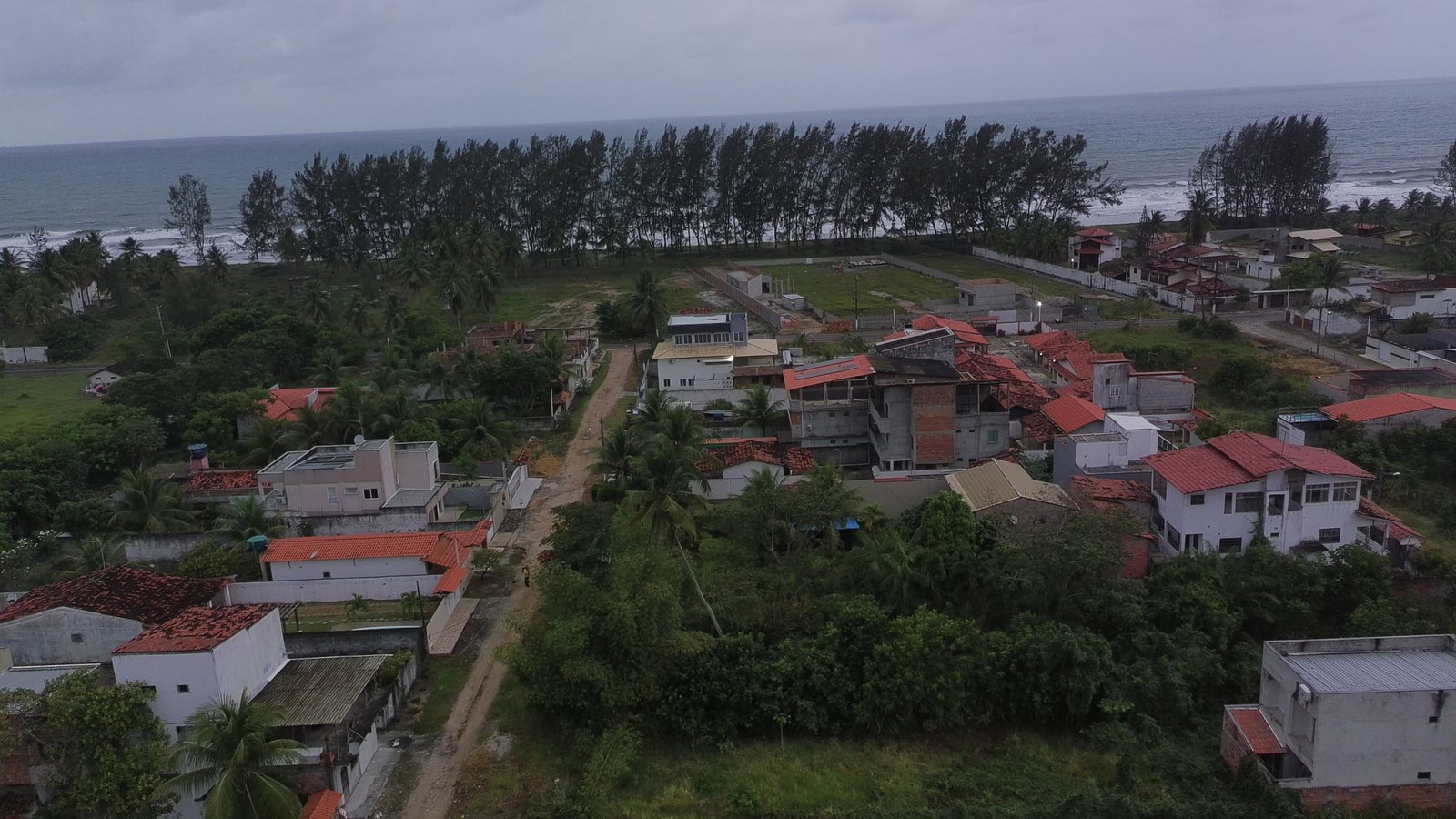 Terreno à venda na Praia de Guaibim 400m² a 200m do Mar – Com Escritura