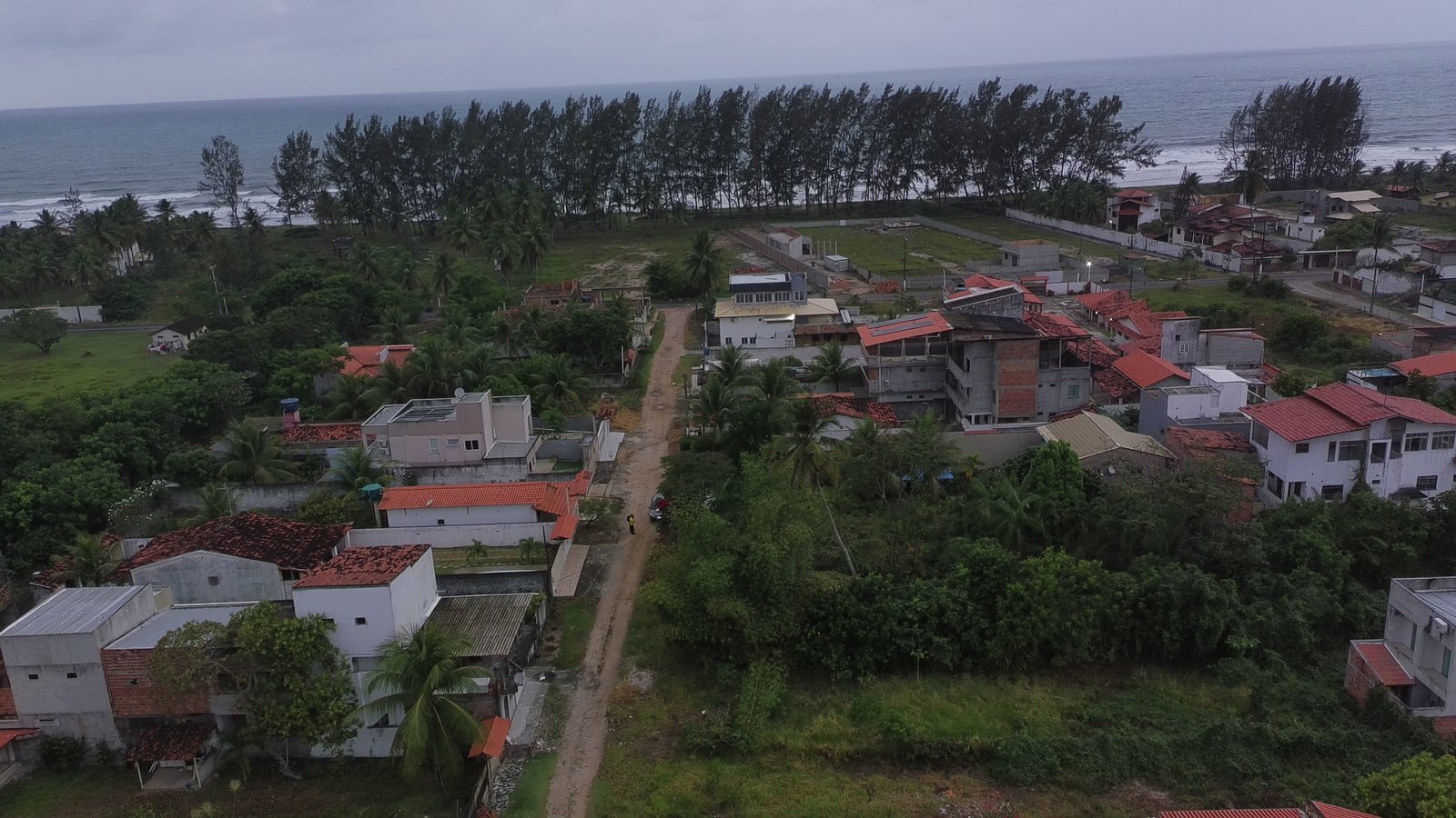 Terreno à venda na Praia de Guaibim 400m² a 200m do Mar – Com Escritura