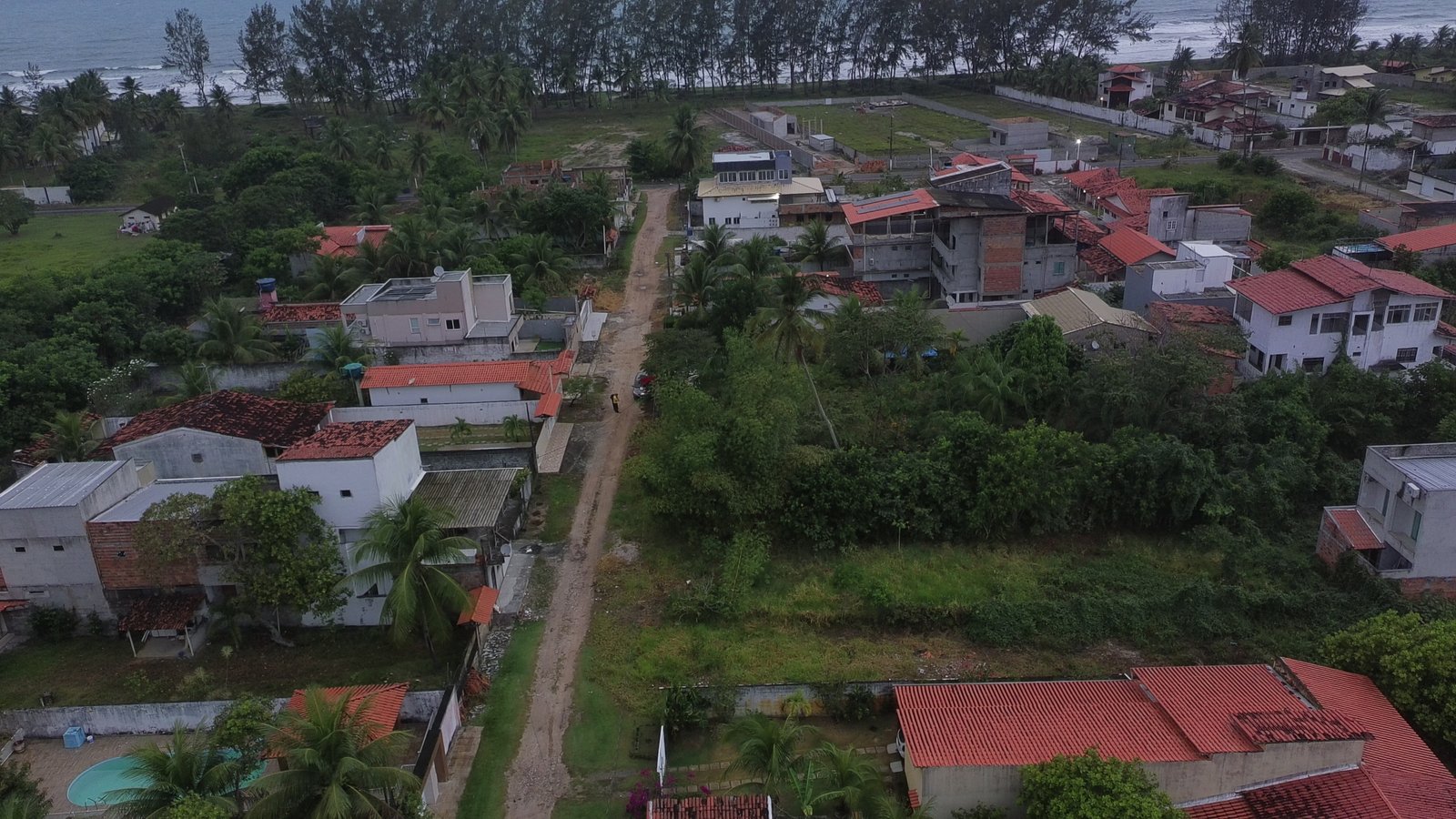Terreno à venda na Praia de Guaibim 400m² a 200m do Mar – Com Escritura