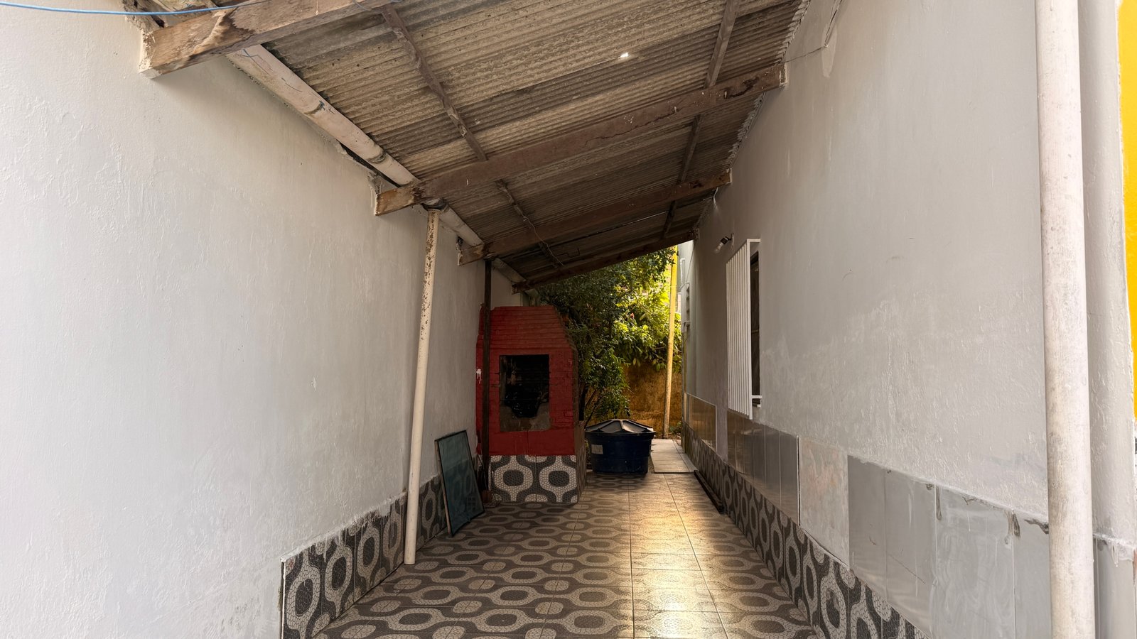 Casa à venda na praia de Guaibim, 5 quartos, 01 km do mar