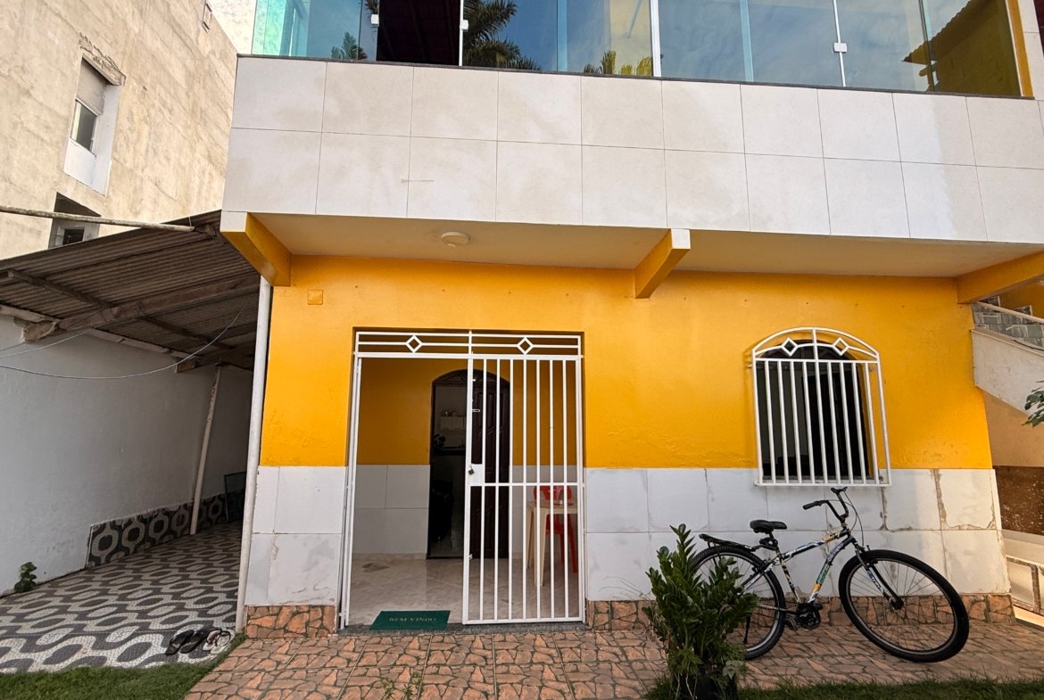 Casa à venda na praia de Guaibim, 5 quartos, 01 km do mar