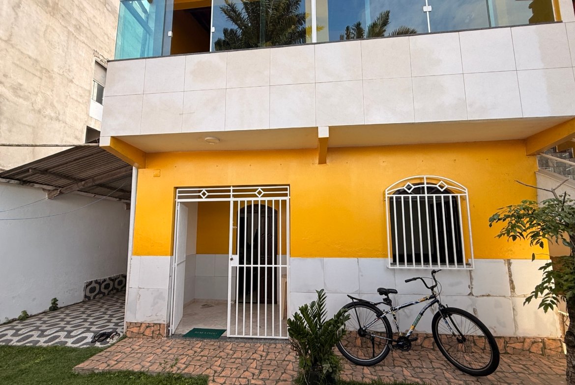 Casa à venda na praia de Guaibim, 5 quartos, 01 km do mar