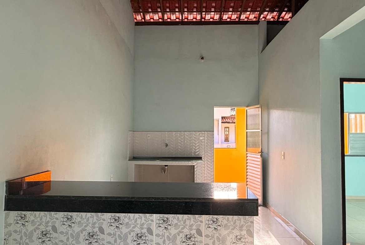 Casa à venda na praia de Guaibim, 5 quartos, 01 km do mar