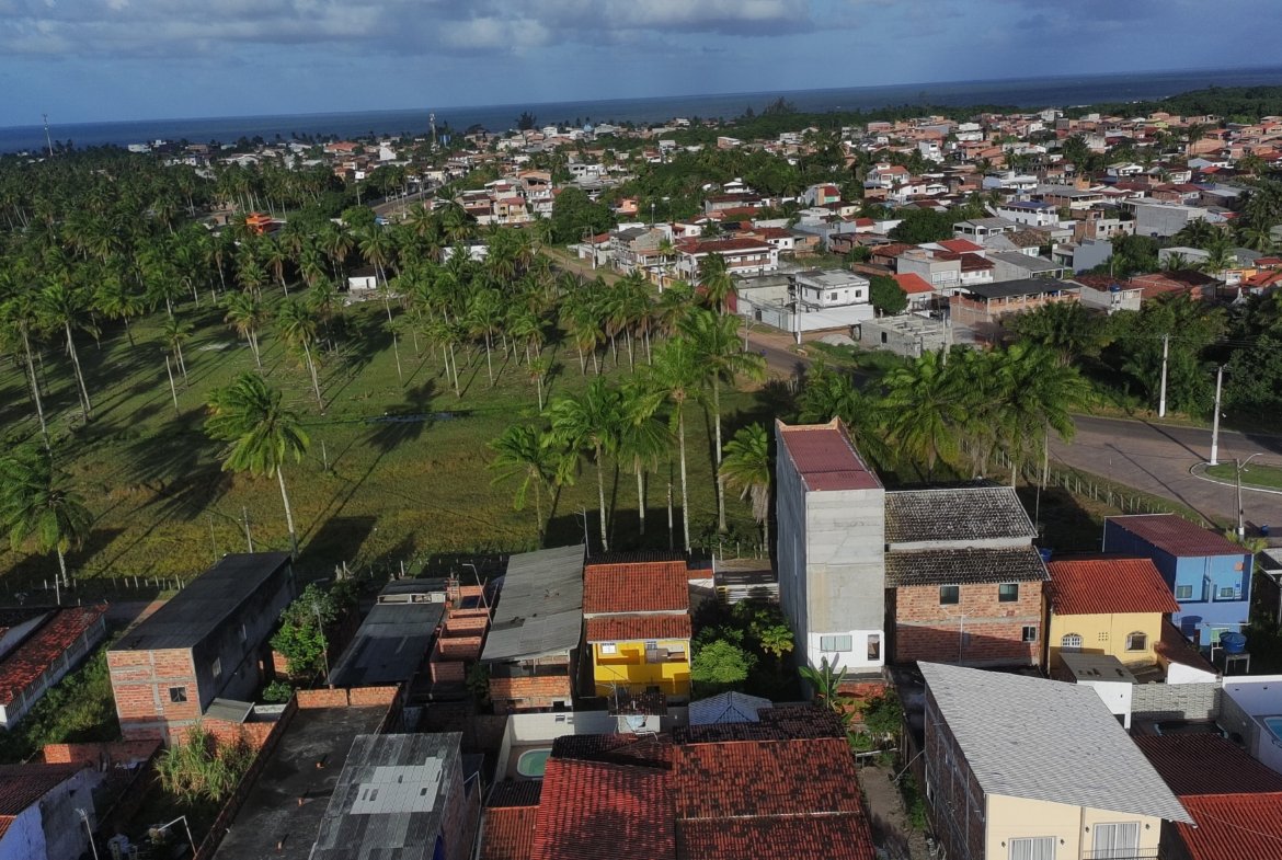 Casa à venda na praia de Guaibim, 5 quartos, 01 km do mar