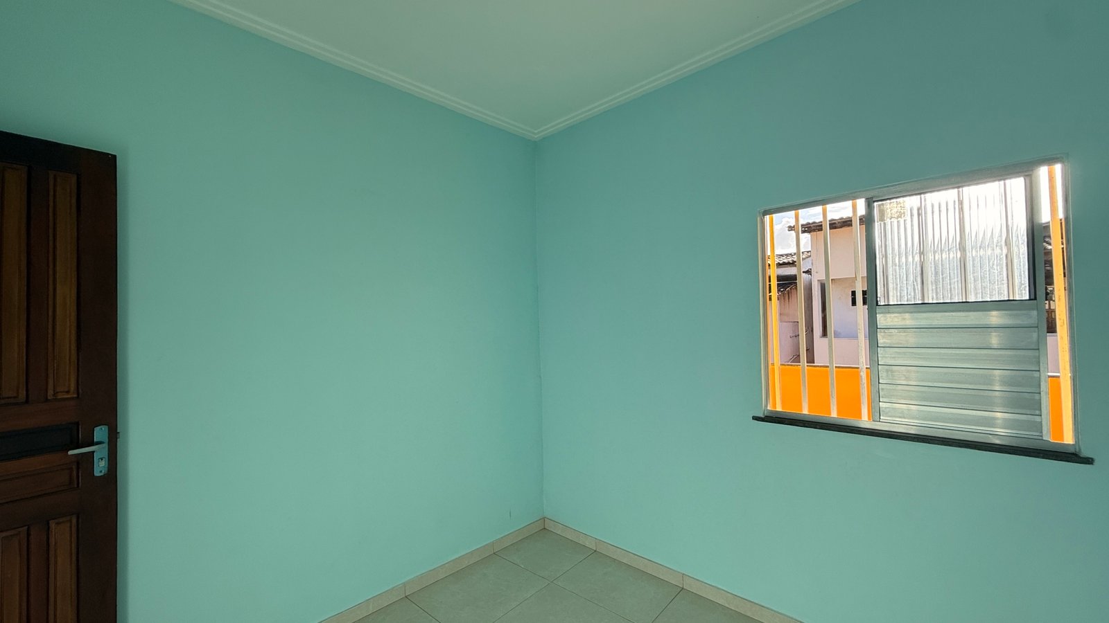 Casa à venda na praia de Guaibim, 5 quartos, 01 km do mar