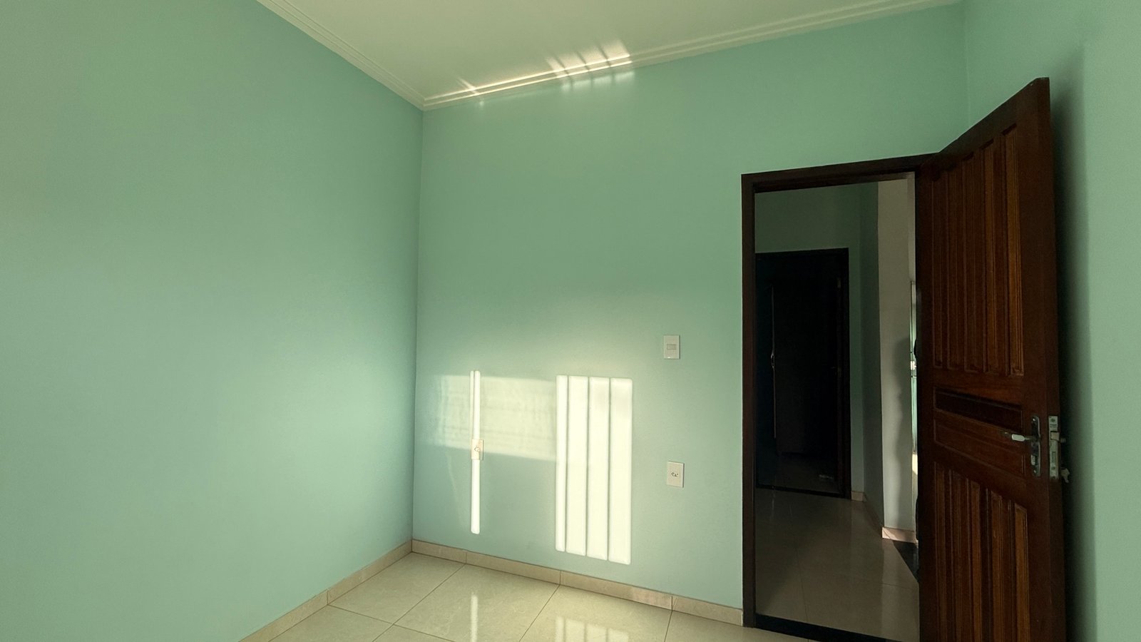 Casa à venda na praia de Guaibim, 5 quartos, 01 km do mar