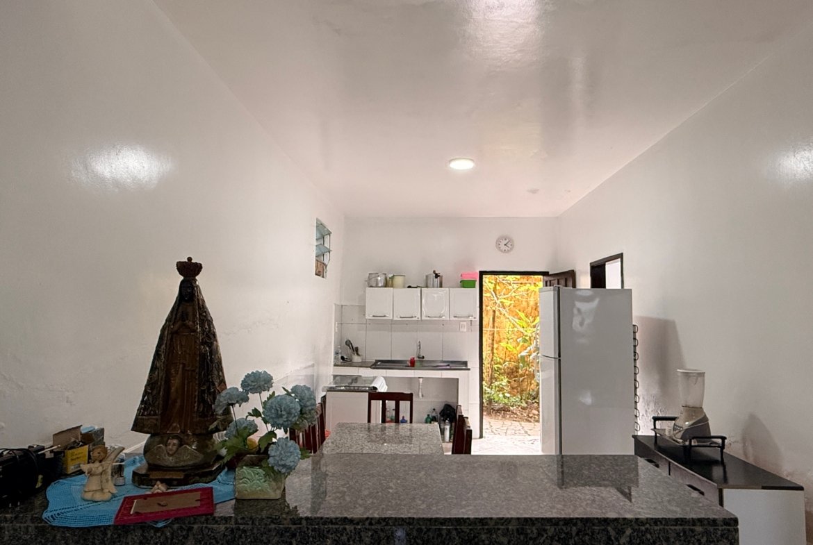 Casa à venda na praia de Guaibim, 5 quartos, 01 km do mar