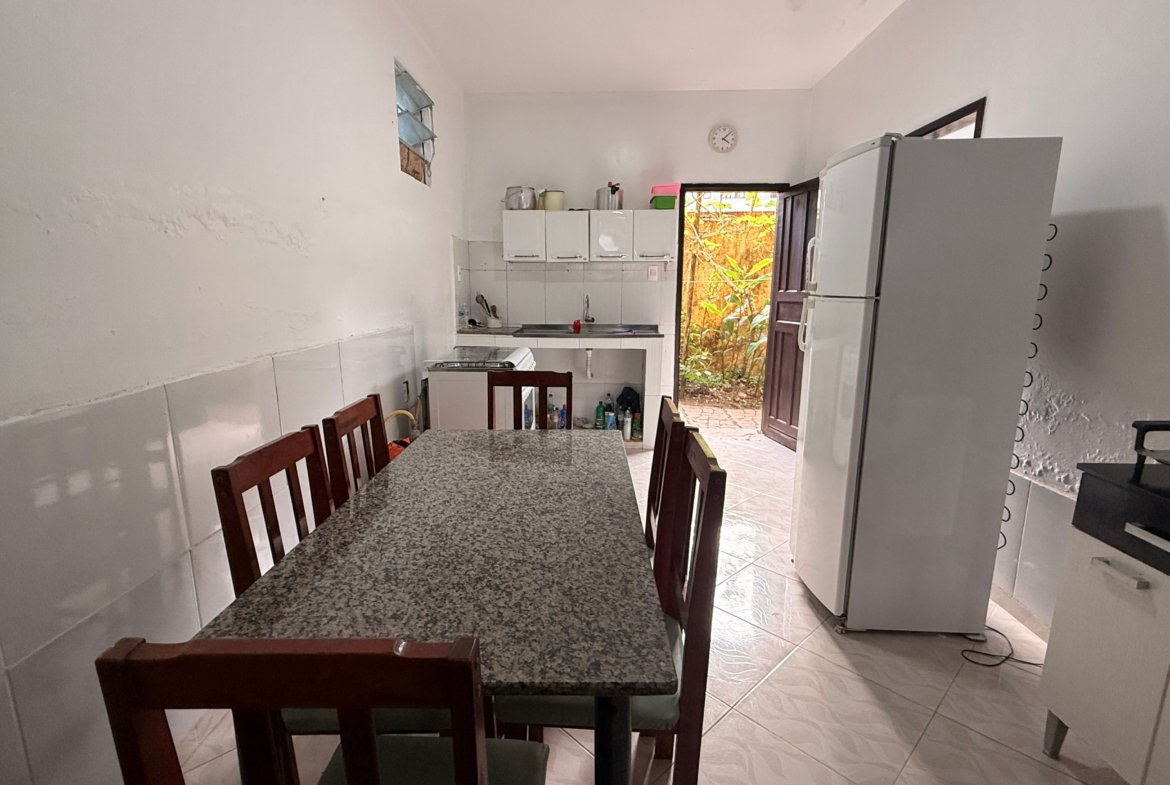 Casa à venda na praia de Guaibim, 5 quartos, 01 km do mar