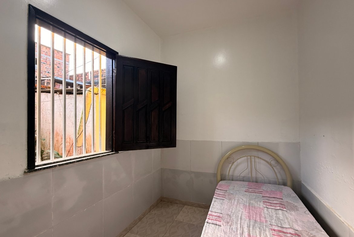 Casa à venda na praia de Guaibim, 5 quartos, 01 km do mar