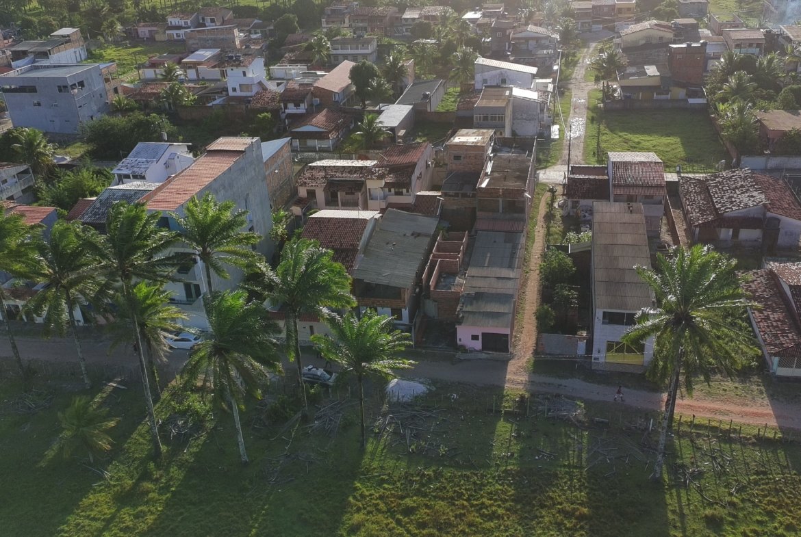 Casa à venda na praia de Guaibim, 5 quartos, 01 km do mar