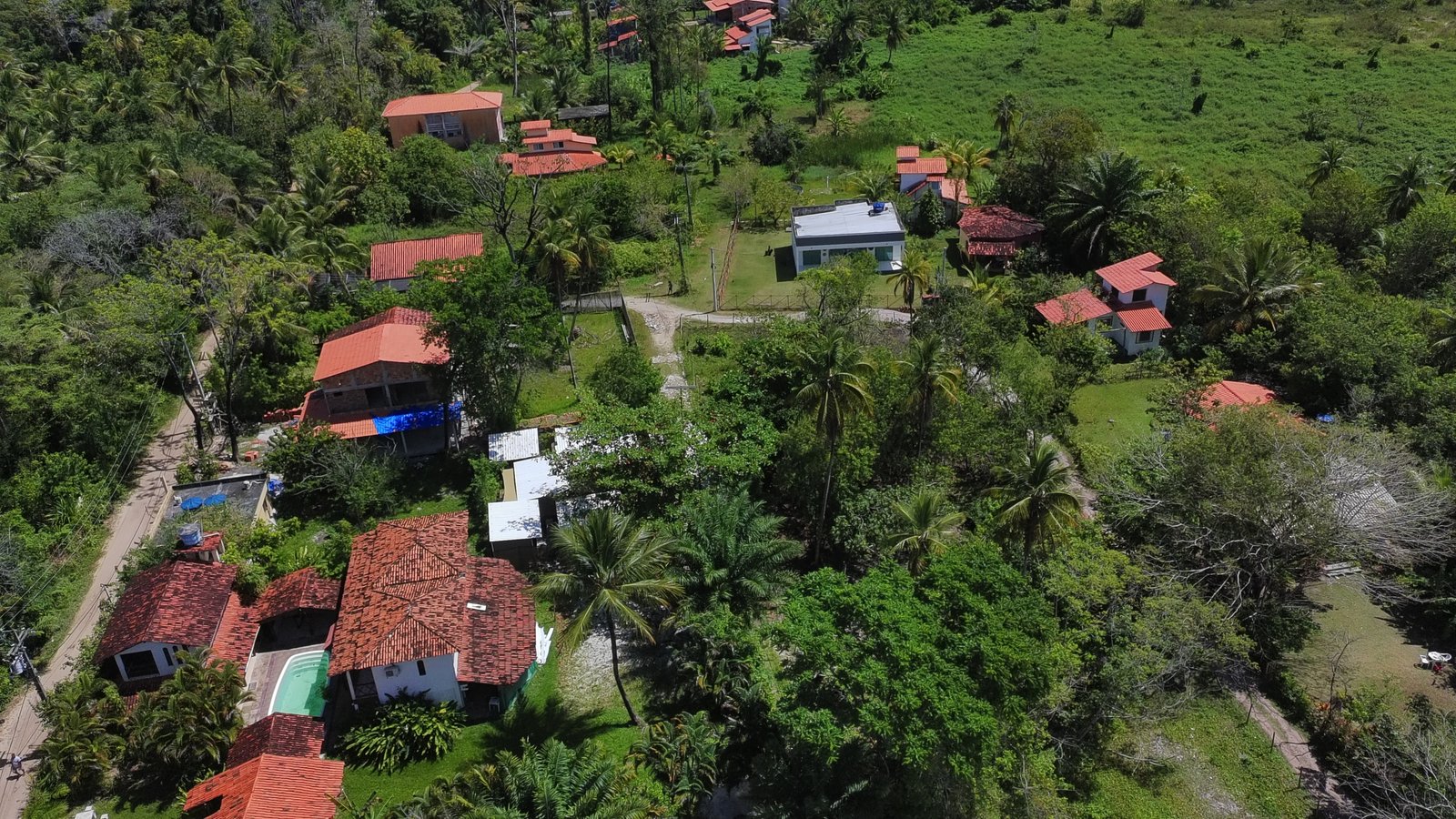 Terreno de 450m² (15x30m) a 300 Metros da Quarta Praia – Morro de São Paulo/BA
