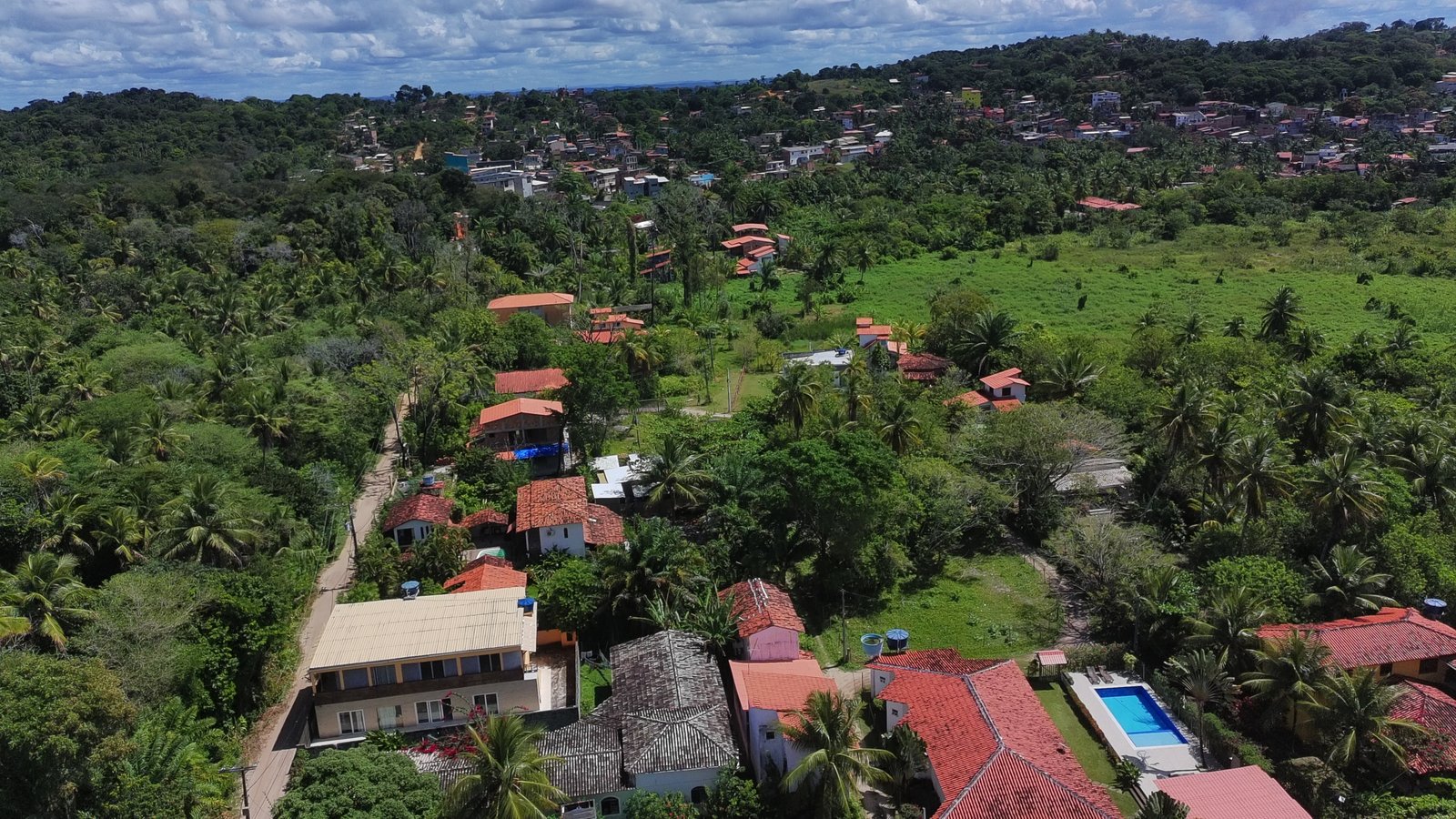 Terreno de 450m² (15x30m) a 300 Metros da Quarta Praia – Morro de São Paulo/BA