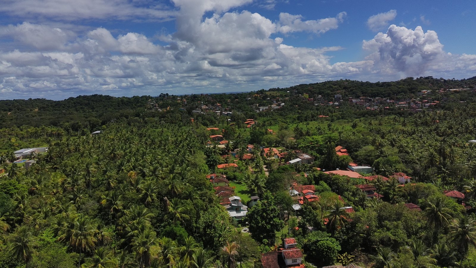 Terreno de 450m² (15x30m) a 300 Metros da Quarta Praia – Morro de São Paulo/BA
