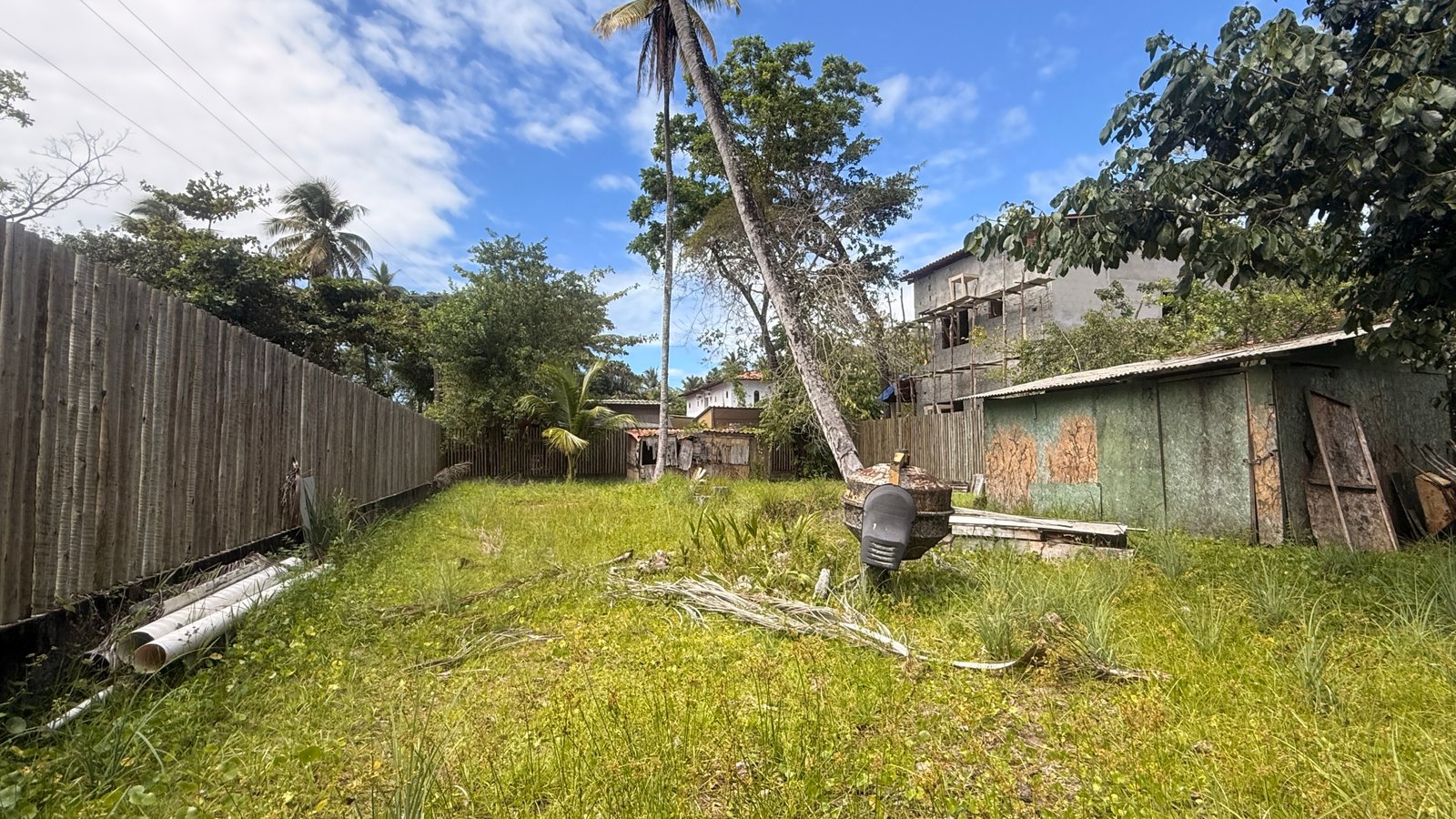 Terreno de 450m² (15x30m) a 300 Metros da Quarta Praia – Morro de São Paulo/BA