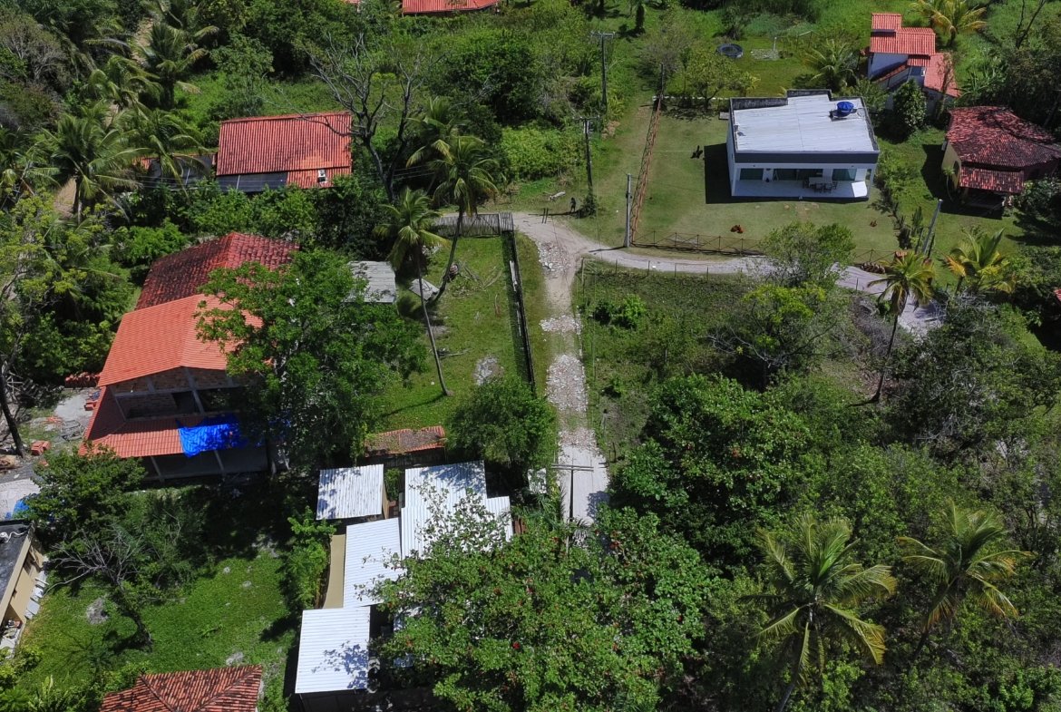 Terreno de 450m² (15x30m) a 300 Metros da Quarta Praia – Morro de São Paulo/BA