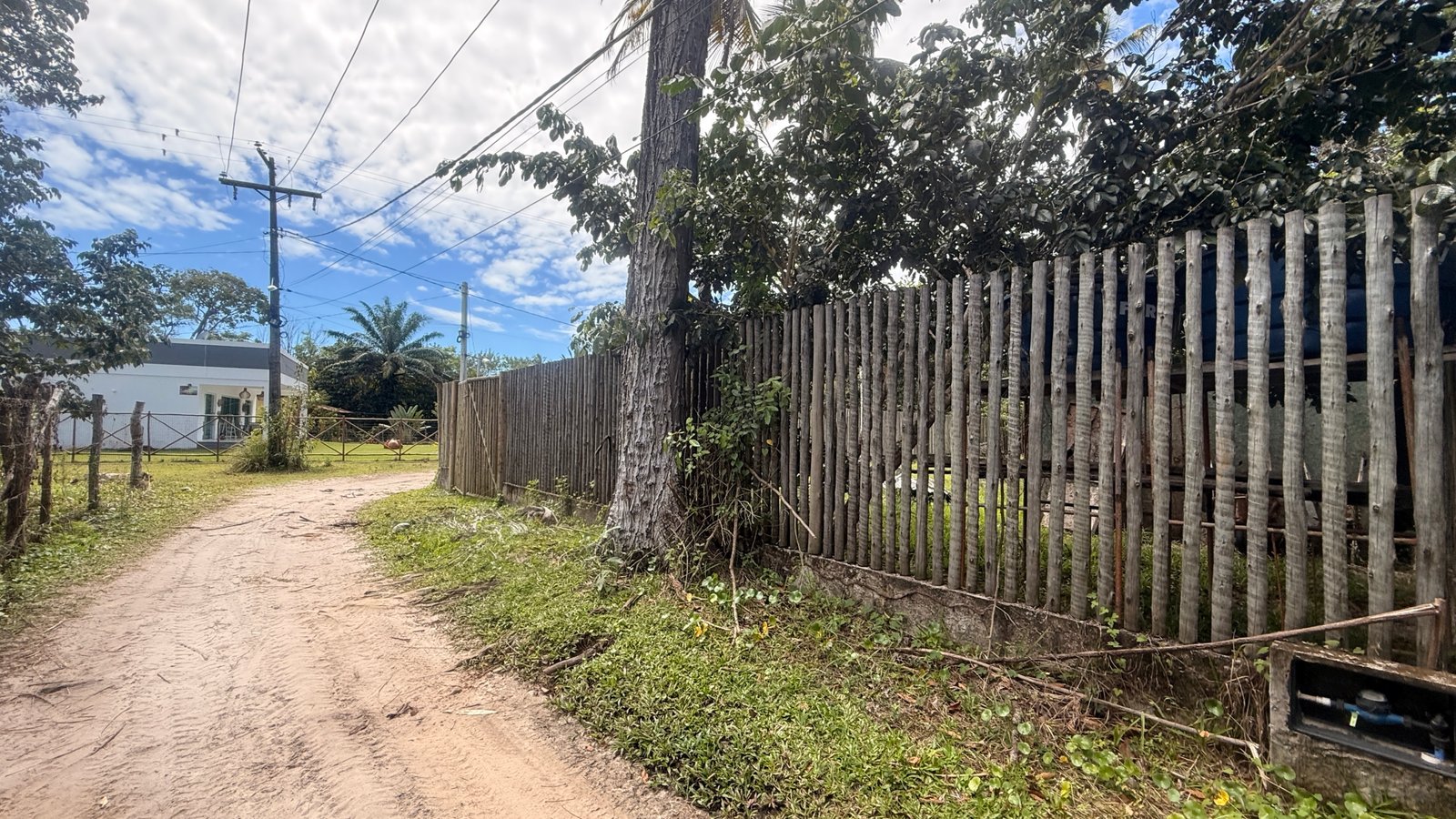 Terreno de 450m² (15x30m) a 300 Metros da Quarta Praia – Morro de São Paulo/BA