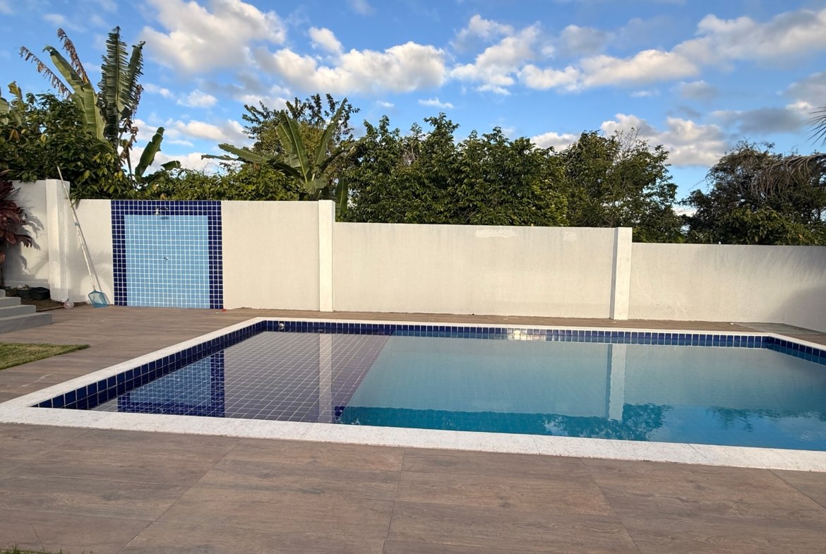 CHÁCARA / SÍTIO  NO BONFIM COM PISCINA – VALENÇA/BA