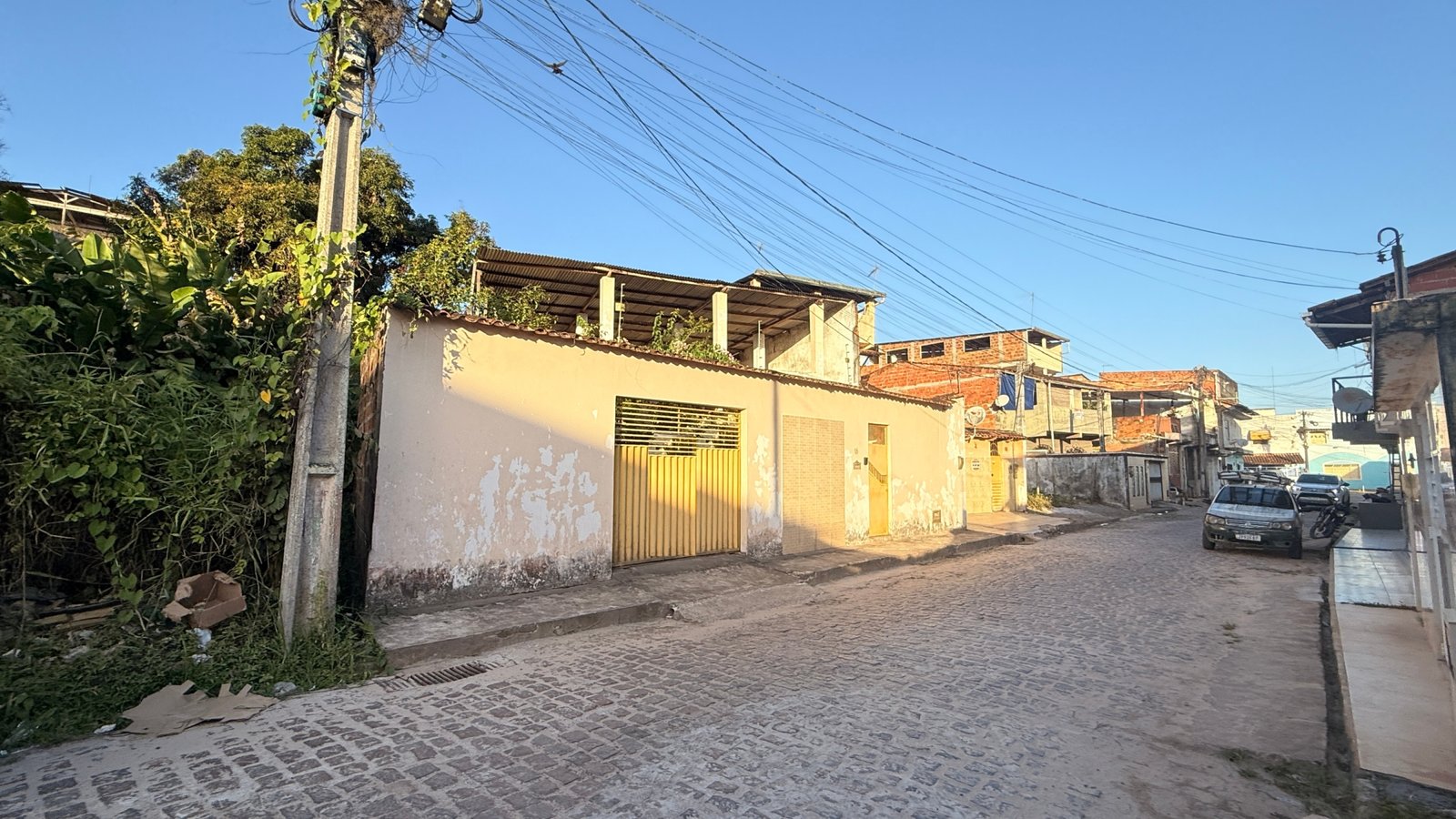 CASA TÉRREA À VENDA EM VALENÇA – BA | 300m² DE TERRENO NO BATE QUENTE