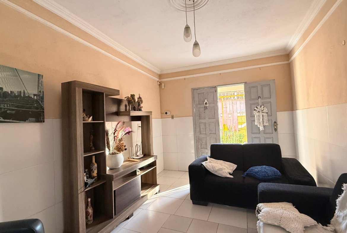 CASA TÉRREA À VENDA EM VALENÇA – BA | 300m² DE TERRENO NO BATE QUENTE