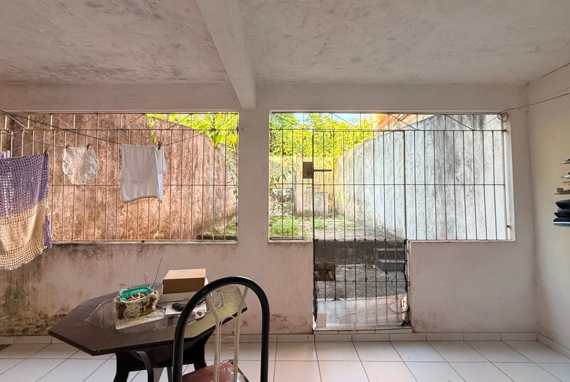 CASA TÉRREA À VENDA EM VALENÇA – BA | 300m² DE TERRENO NO BATE QUENTE
