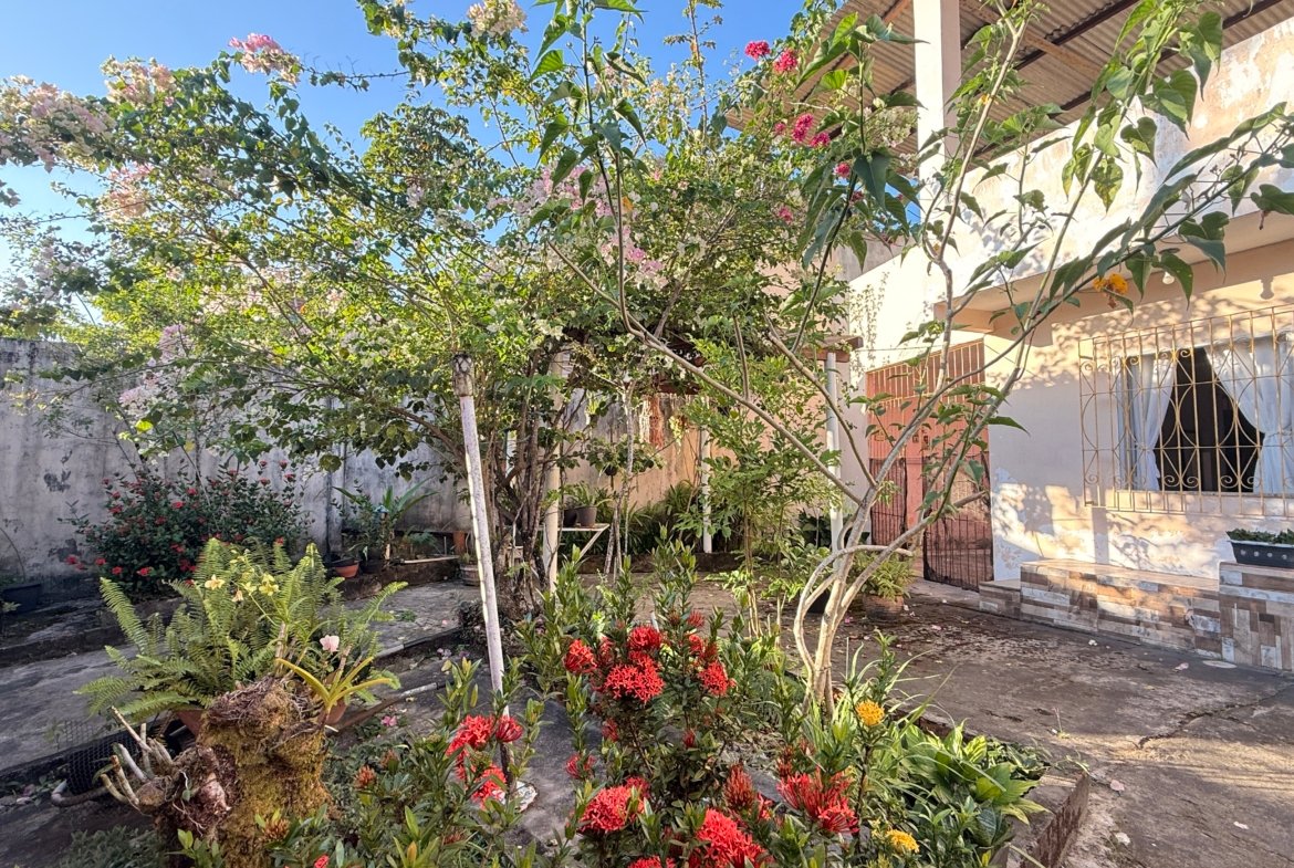 CASA TÉRREA À VENDA EM VALENÇA – BA | 300m² DE TERRENO NO BATE QUENTE