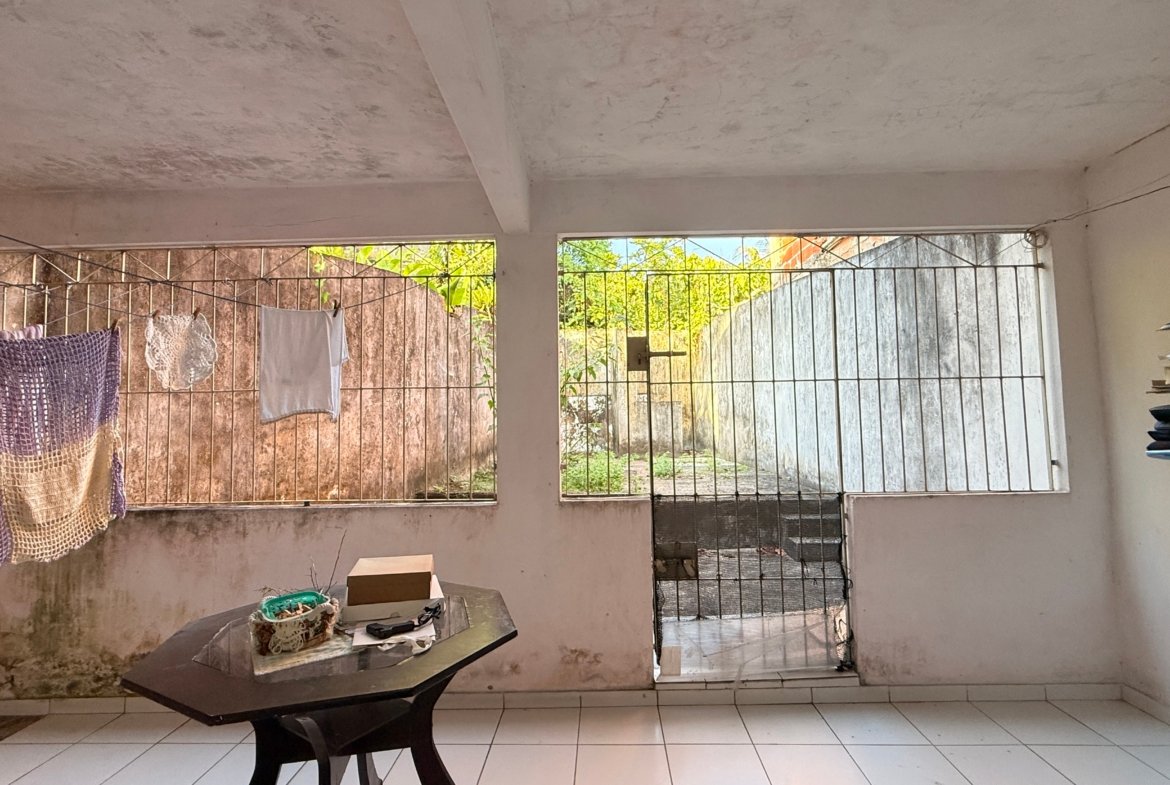 CASA TÉRREA À VENDA EM VALENÇA – BA | 300m² DE TERRENO NO BATE QUENTE