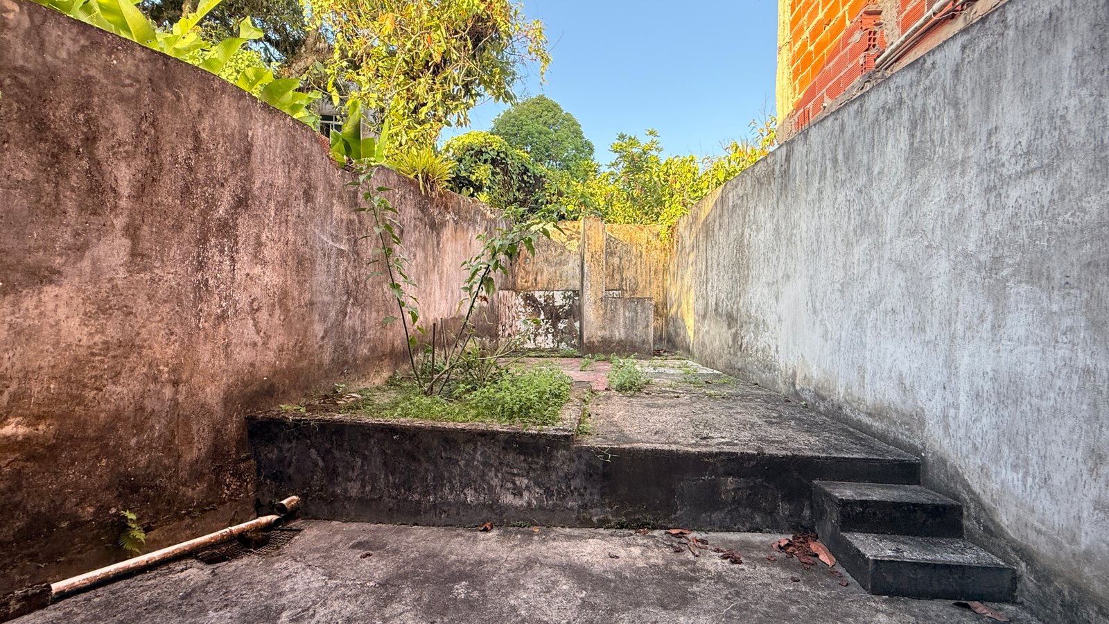CASA TÉRREA À VENDA EM VALENÇA – BA | 300m² DE TERRENO NO BATE QUENTE