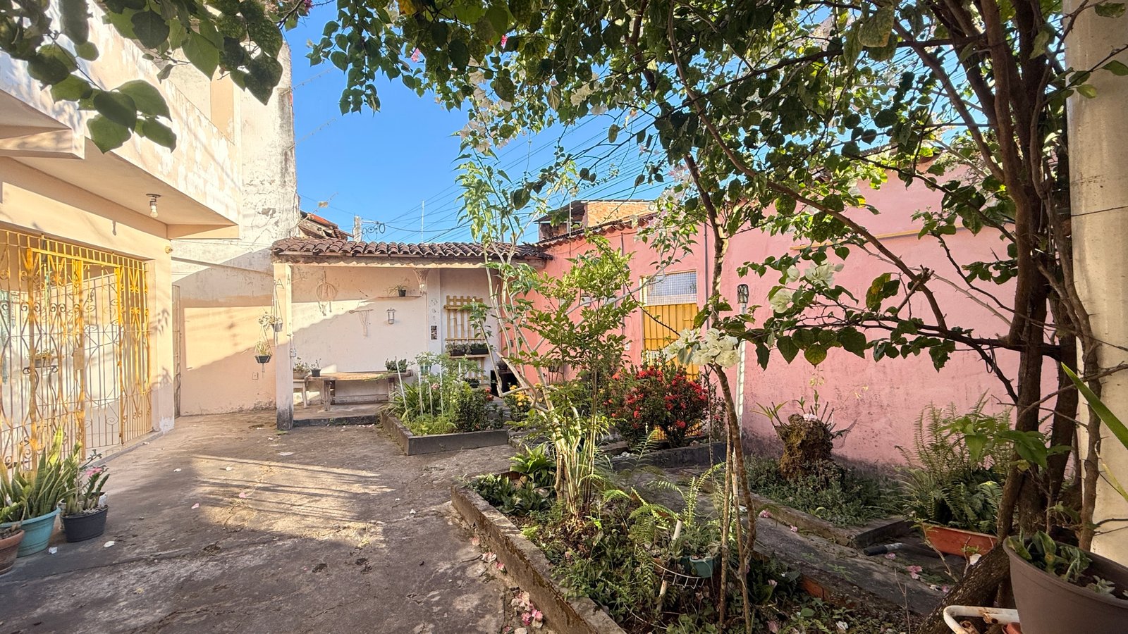CASA TÉRREA À VENDA EM VALENÇA – BA | 300m² DE TERRENO NO BATE QUENTE