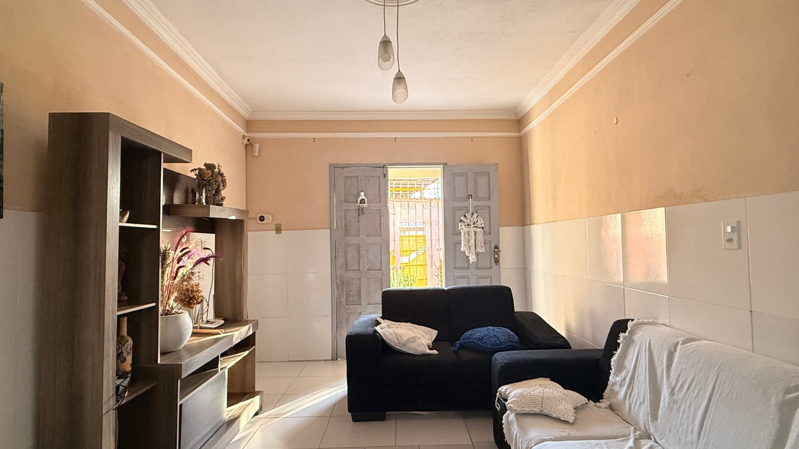 CASA TÉRREA À VENDA EM VALENÇA – BA | 300m² DE TERRENO NO BATE QUENTE