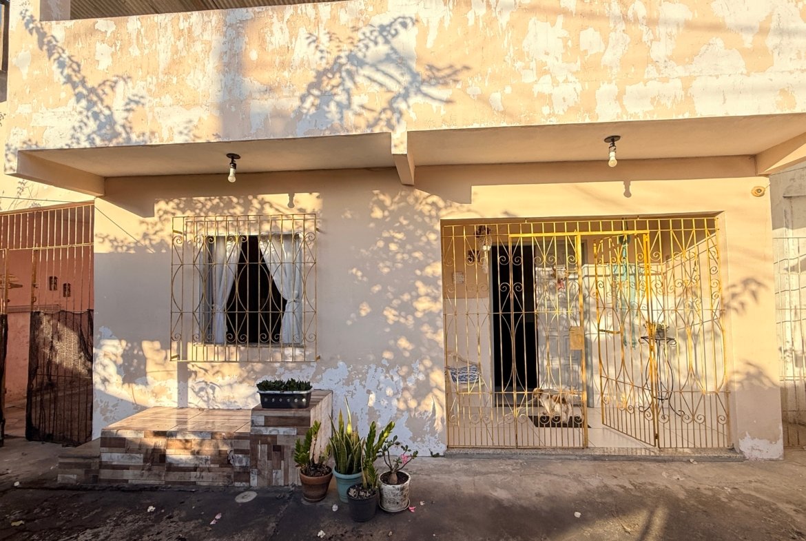 CASA TÉRREA À VENDA EM VALENÇA – BA | 300m² DE TERRENO NO BATE QUENTE