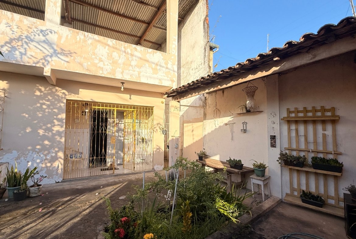 CASA TÉRREA À VENDA EM VALENÇA – BA | 300m² DE TERRENO NO BATE QUENTE