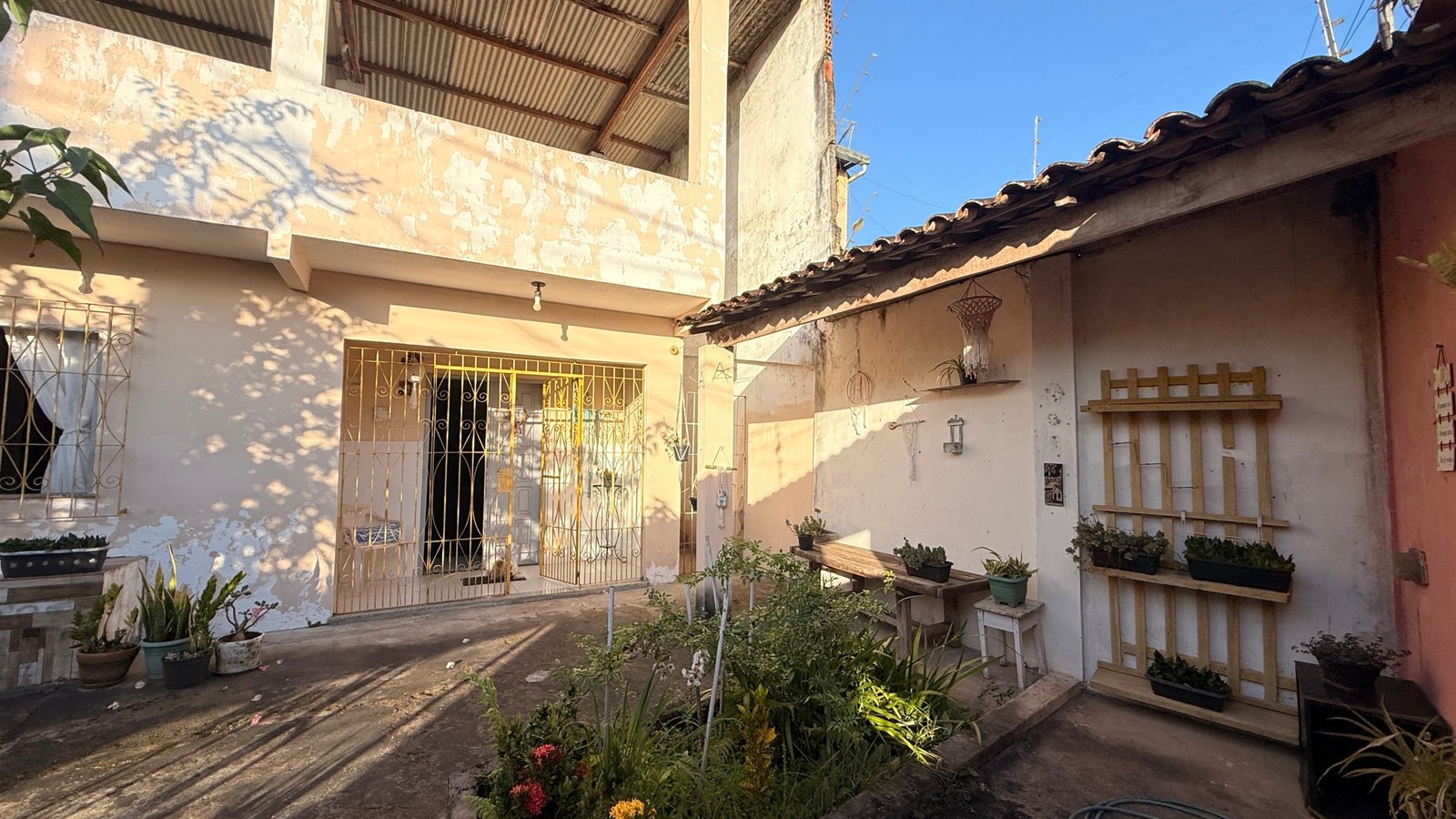 CASA TÉRREA À VENDA EM VALENÇA – BA | 300m² DE TERRENO NO BATE QUENTE