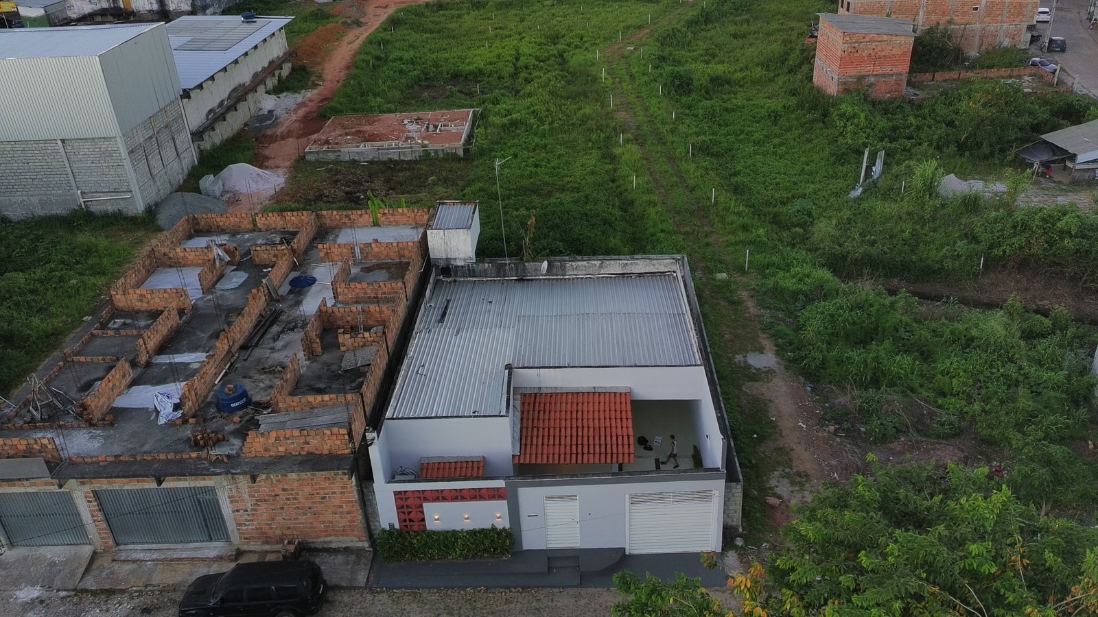 Casa Nova em Valença BA: 2 Suítes, 140m², Pronta para Morar