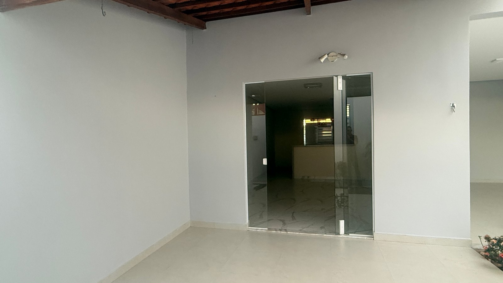 Casa Nova em Valença BA: 2 Suítes, 140m², Pronta para Morar