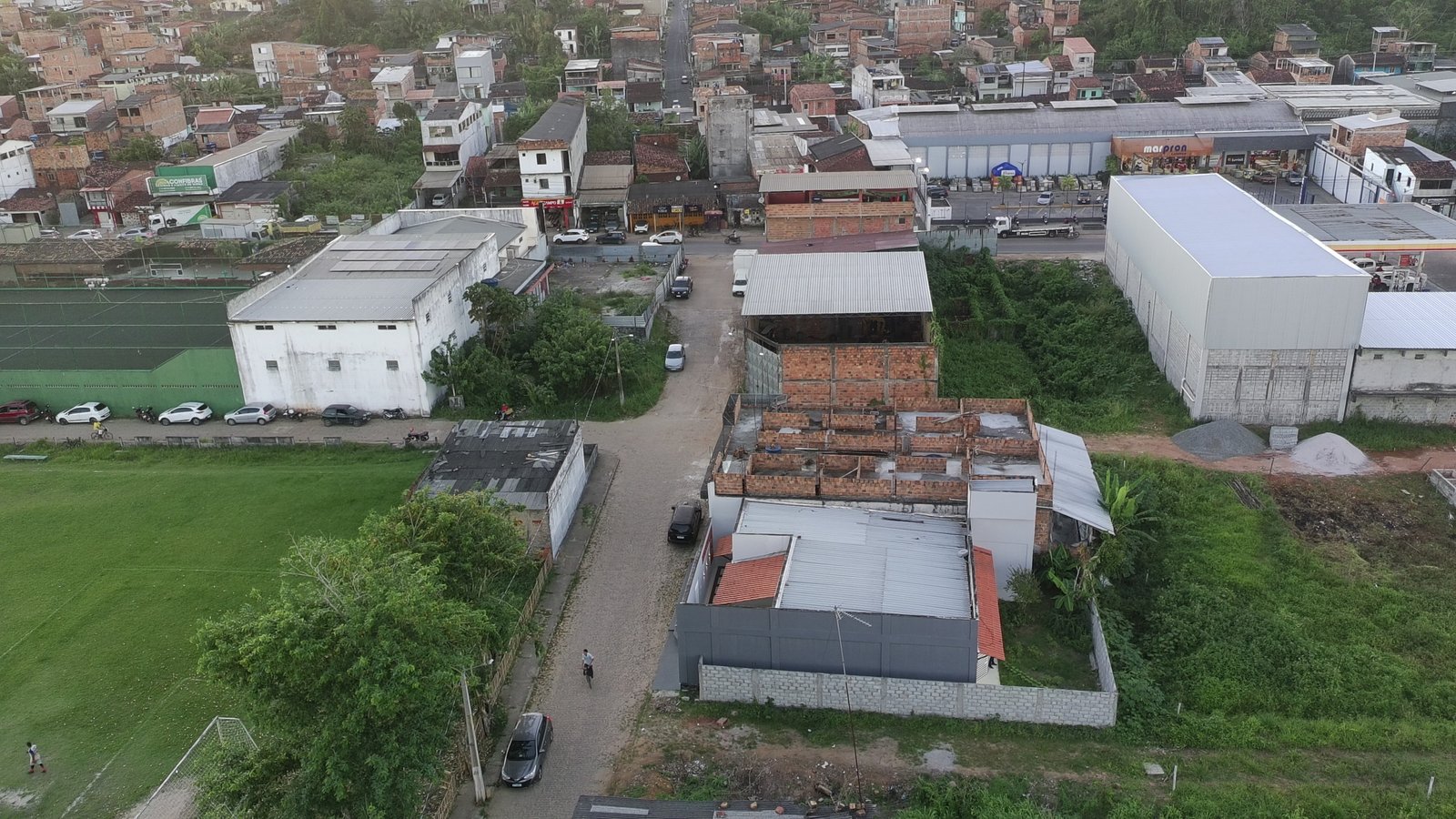 Casa Nova em Valença BA: 2 Suítes, 140m², Pronta para Morar