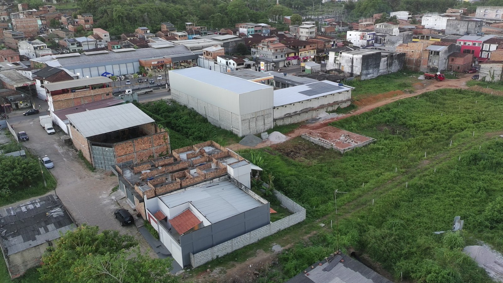 Casa Nova em Valença BA: 2 Suítes, 140m², Pronta para Morar